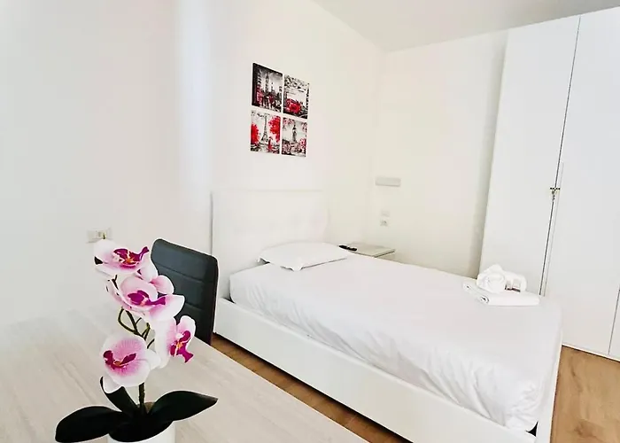 Apartamento Smart Forli' *